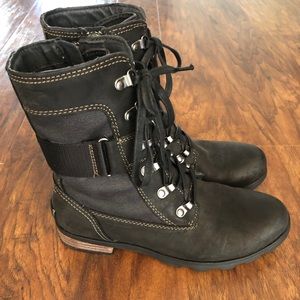 NEW $160 Sorel Emelie Conquest Boots - Size 7.5